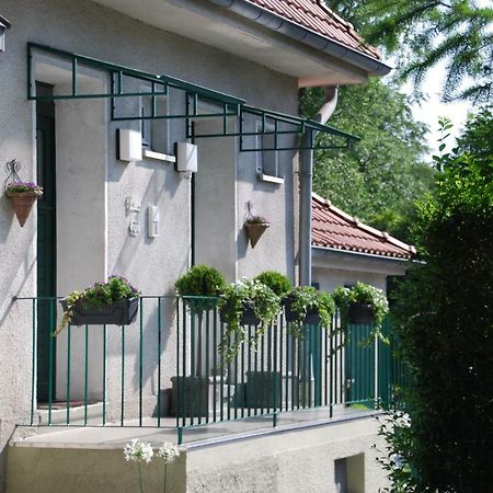 Haus In Der Gartenstadt Bottrop Exterior foto